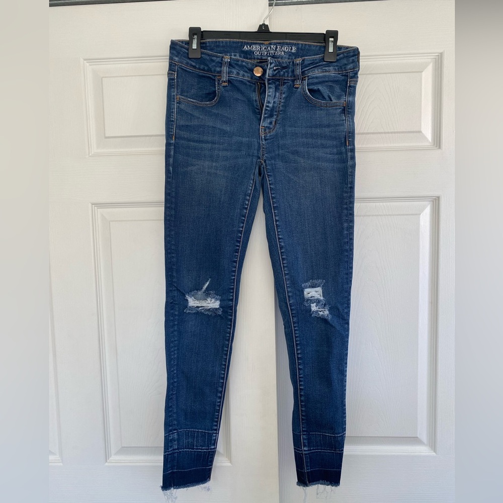 American Eagle Jean Jegging with Distressing